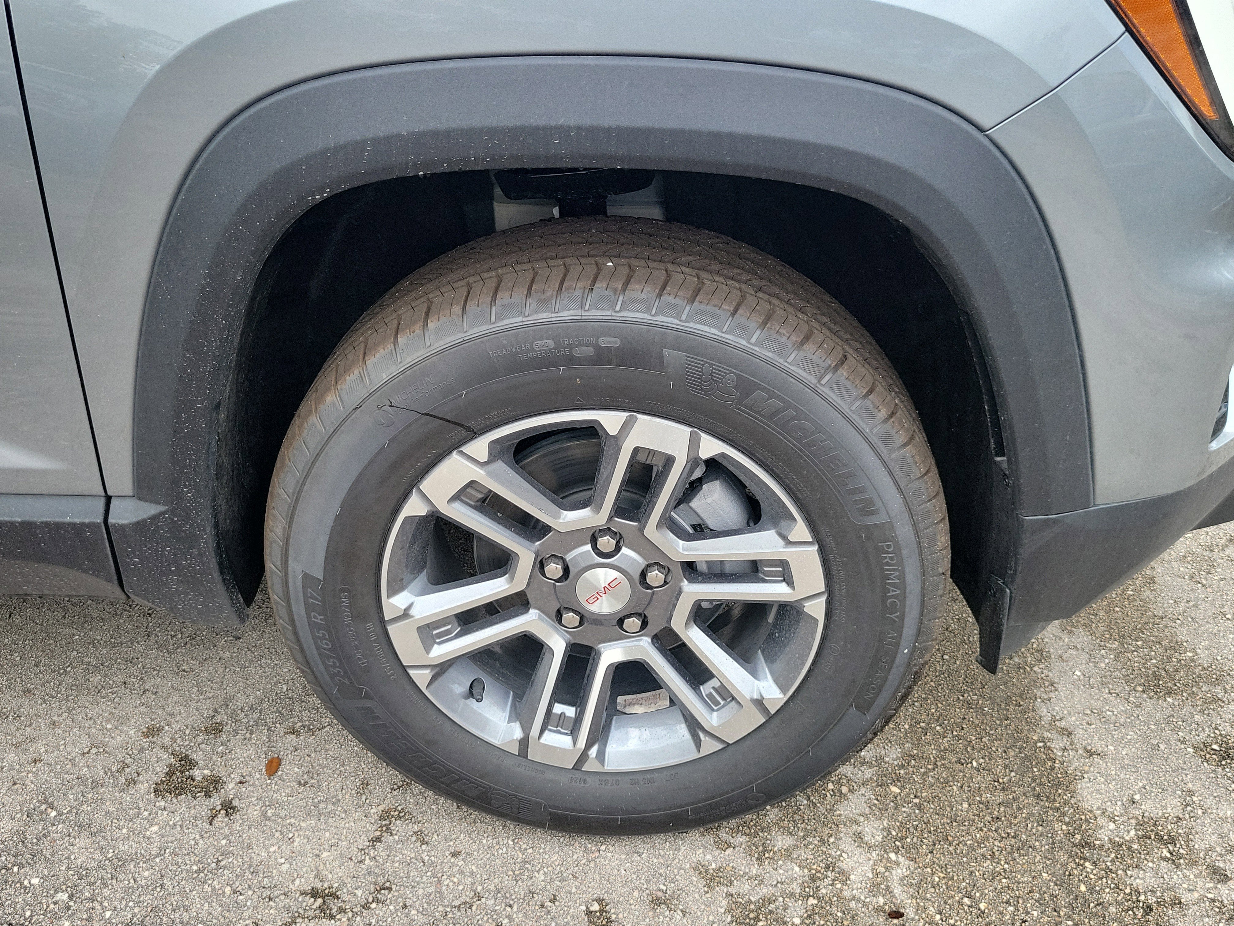 New 2026 GMC Terrain Elevation w/ Technology Package II FWD image 4