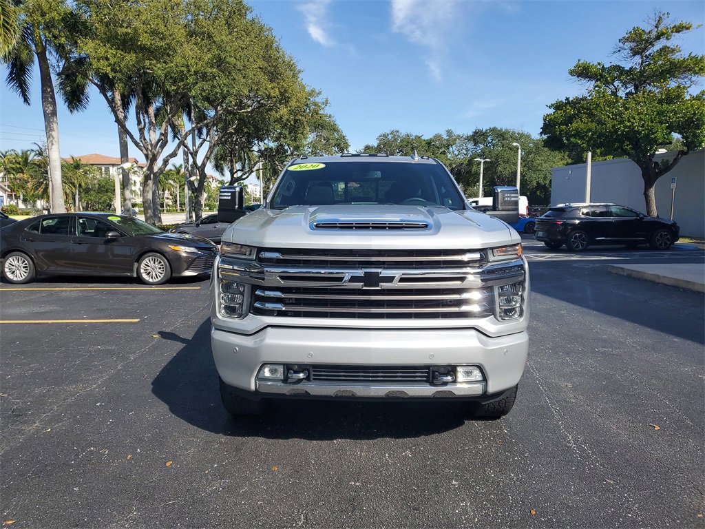 Used 2020 Chevrolet Silverado 2500 High Country image 2