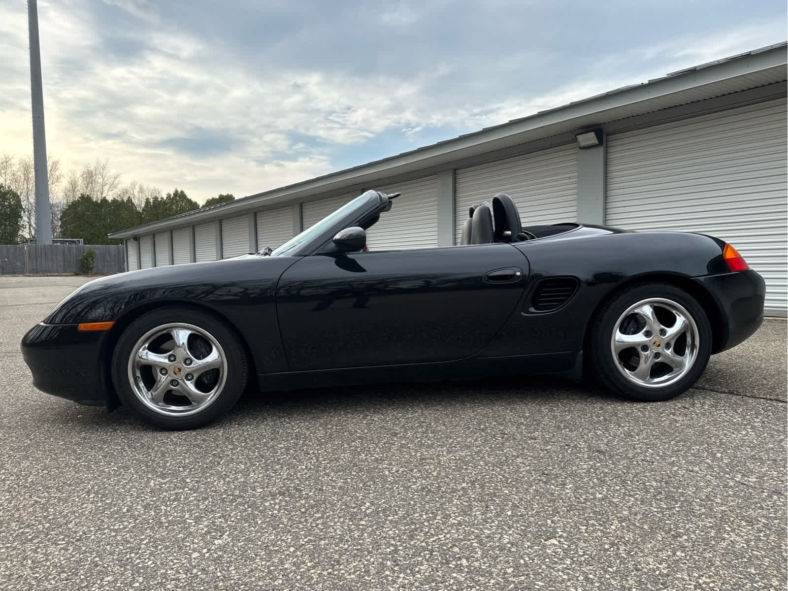 Used 1998 Porsche Boxster image 2