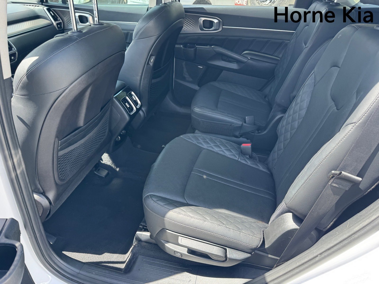 Used 2021 Kia Sorento SX image 12