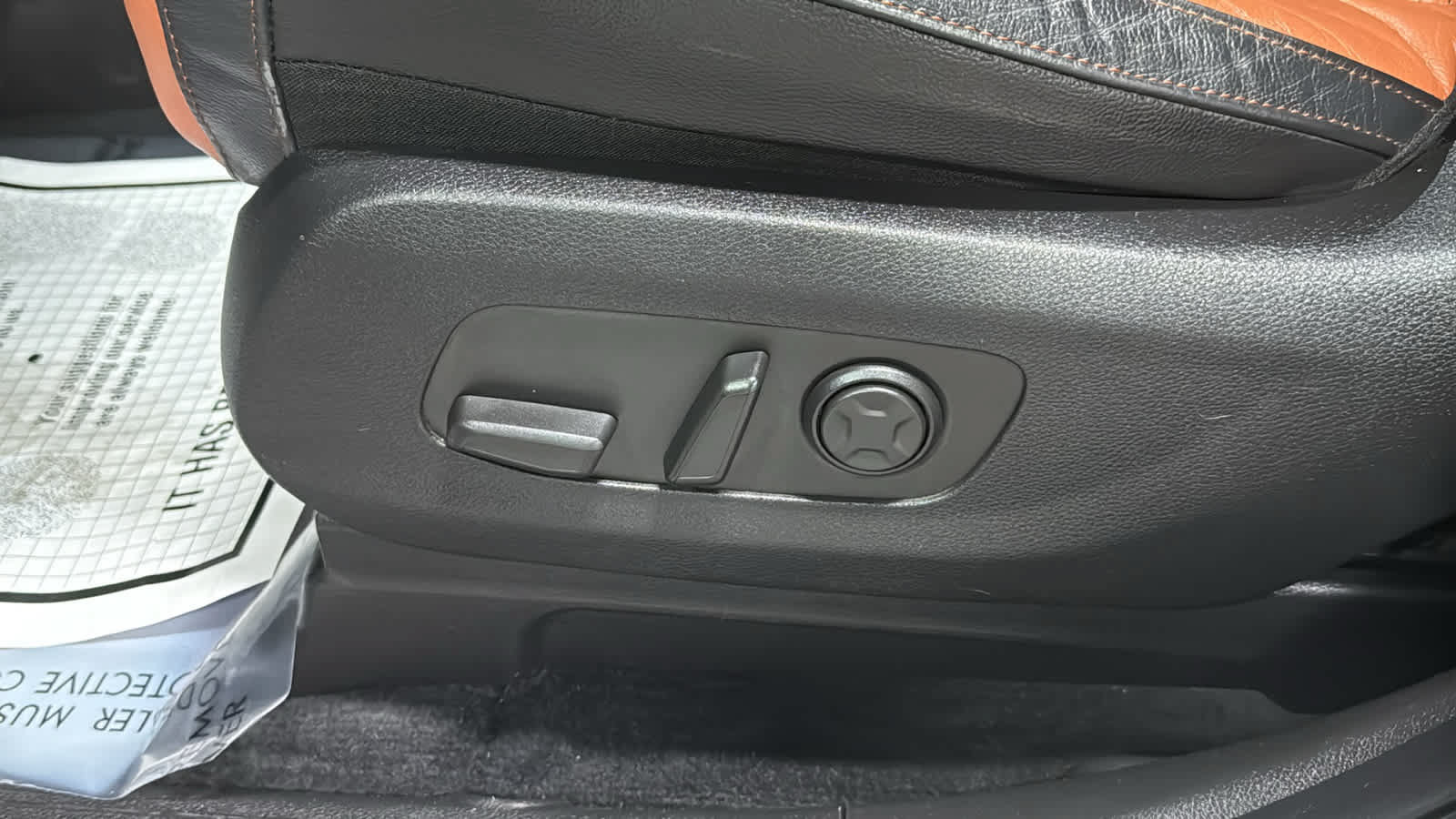 Used 2022 Kia Carnival SX Prestige FWD image 21