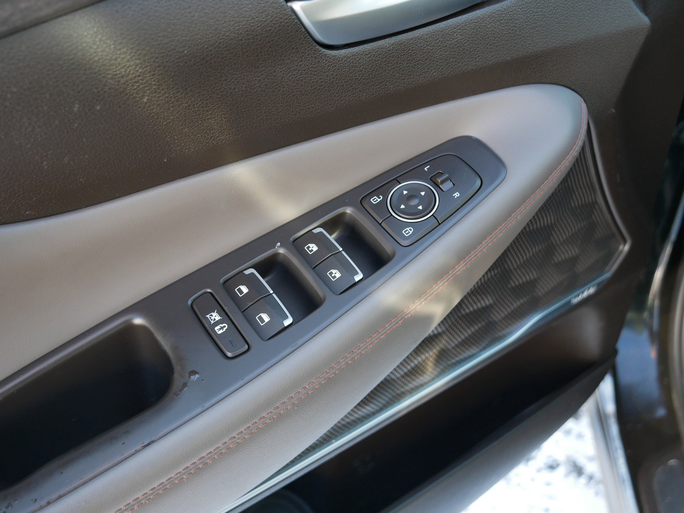 Used 2019 Hyundai Santa Fe AWD image 19