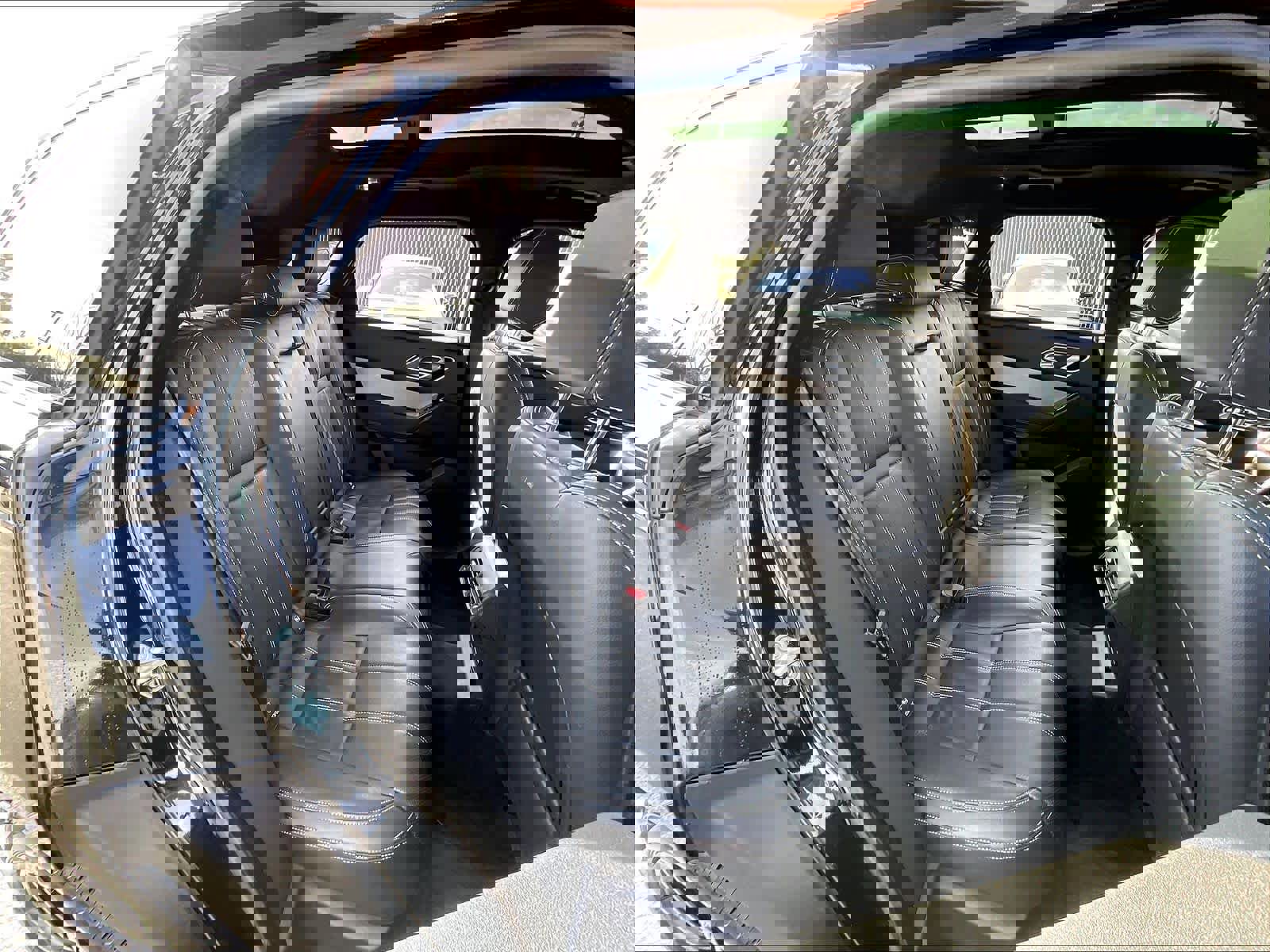 Used 2023 Land Rover Range Rover Velar R-Dynamic S image 28