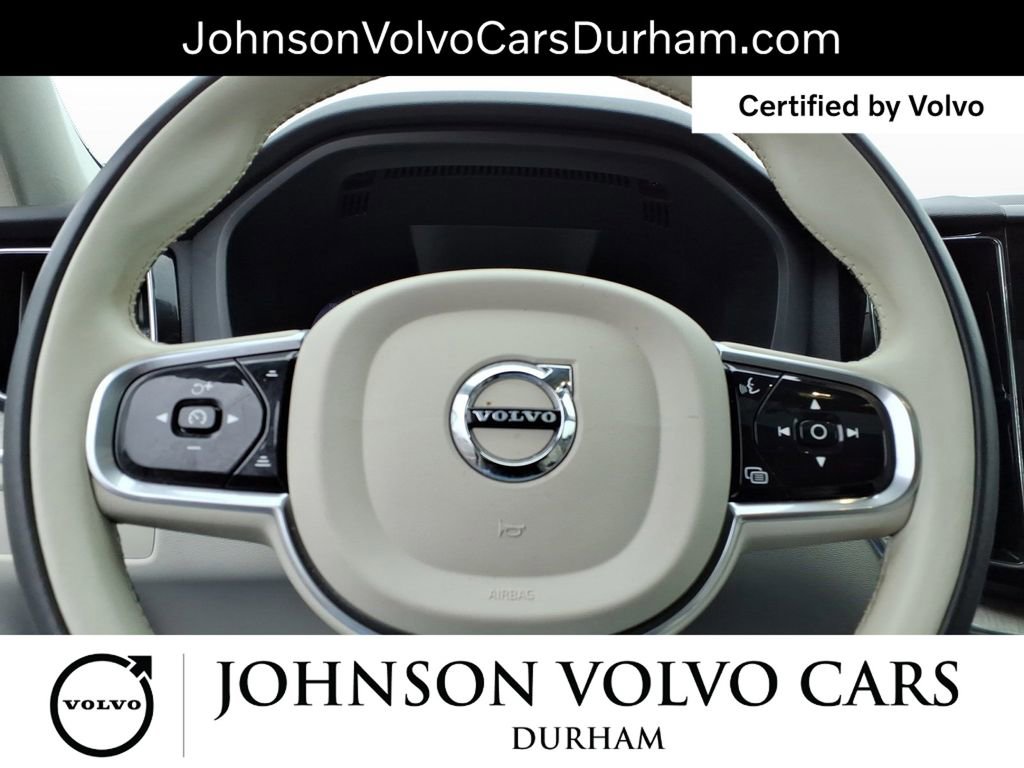Certified 2023 Volvo XC60 B5 Plus w/ Protection Package Premier image 17