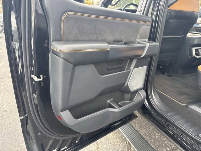 Used 2024 Ford F350 Platinum w/ FX4 Off-Road Package image 20