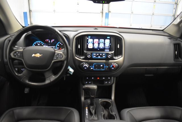 Used 2018 Chevrolet Colorado Z71 AWD/4WD image 5