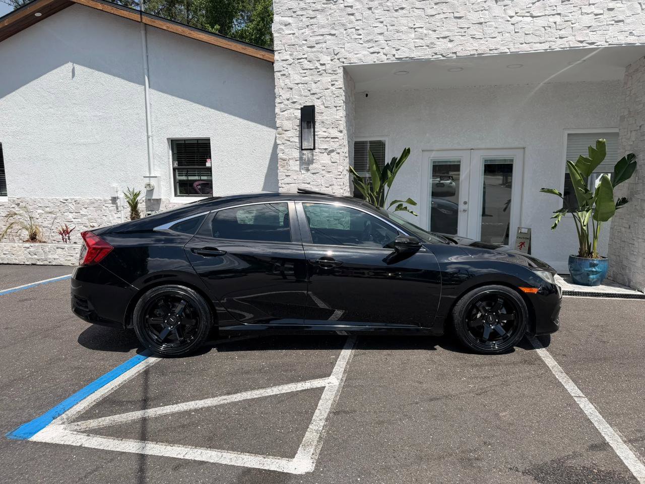 Used 2016 Honda Civic EX image 18