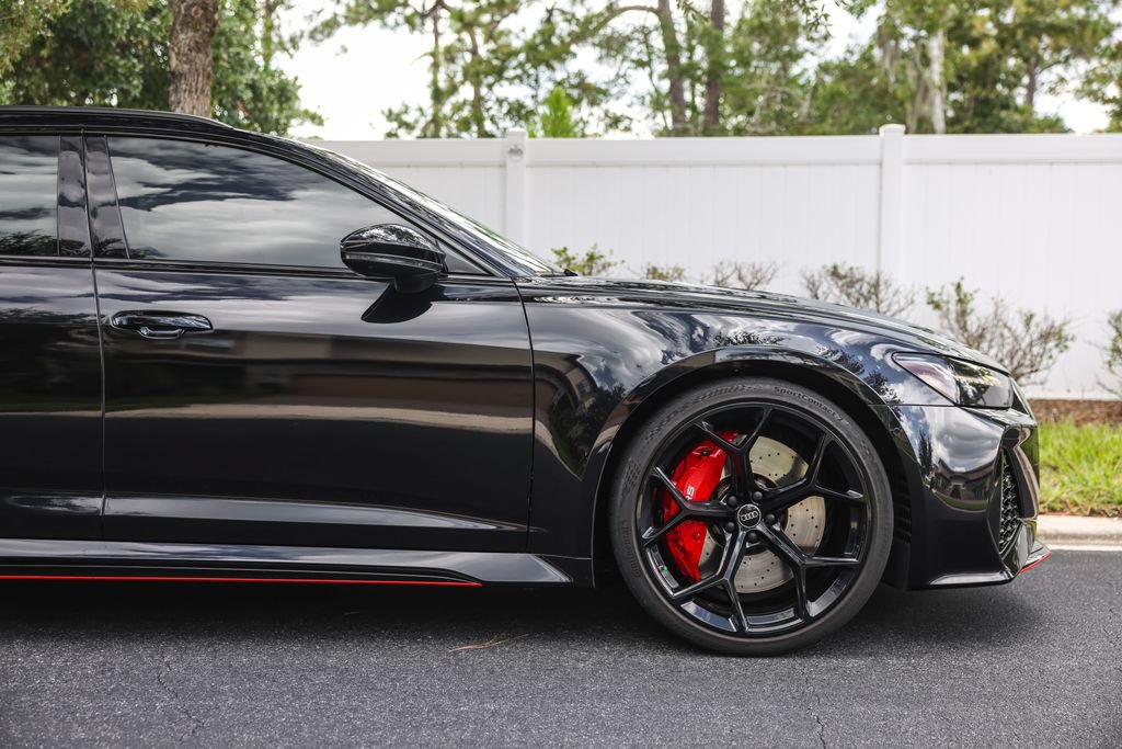 Used 2024 Audi RS 6 performance AWD/4WD image 3