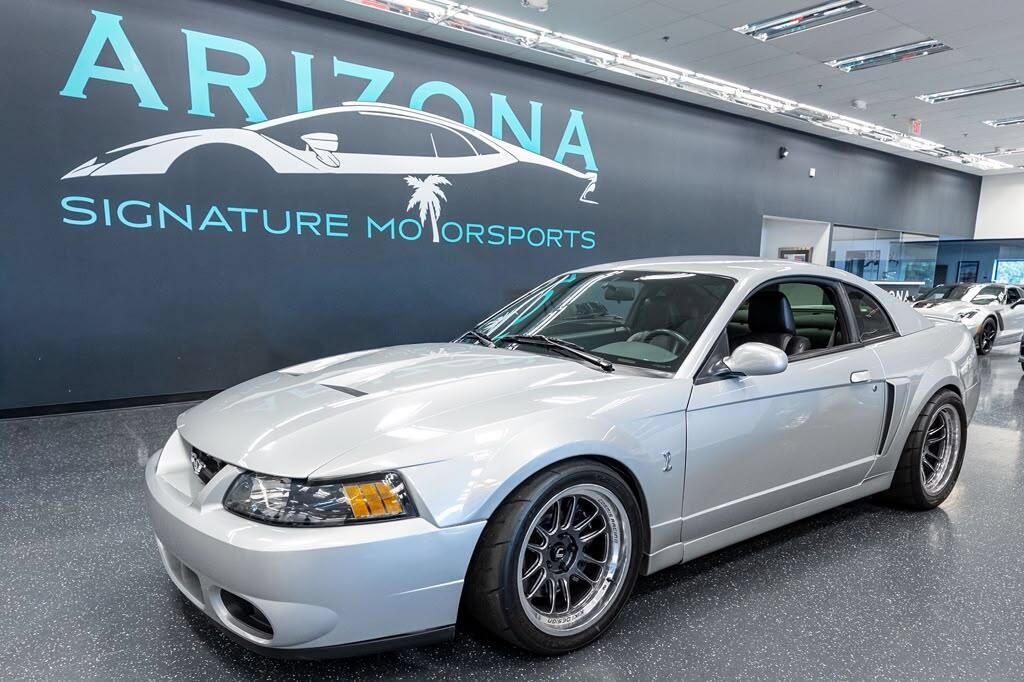 Used 2004 Ford Mustang Cobra RWD image 1