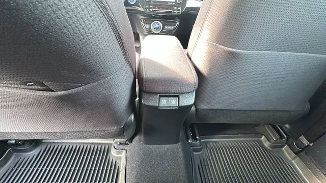 Used 2022 Toyota Prius Prime LE image 25