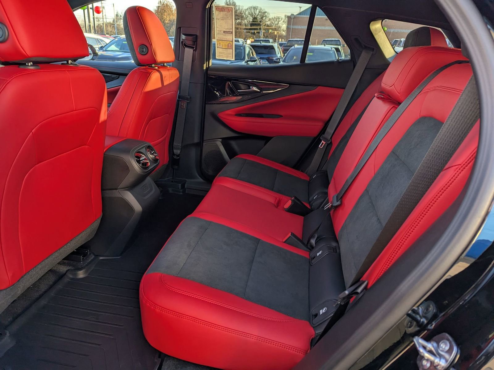 New 2025 Chevrolet Blazer EV RS image 12