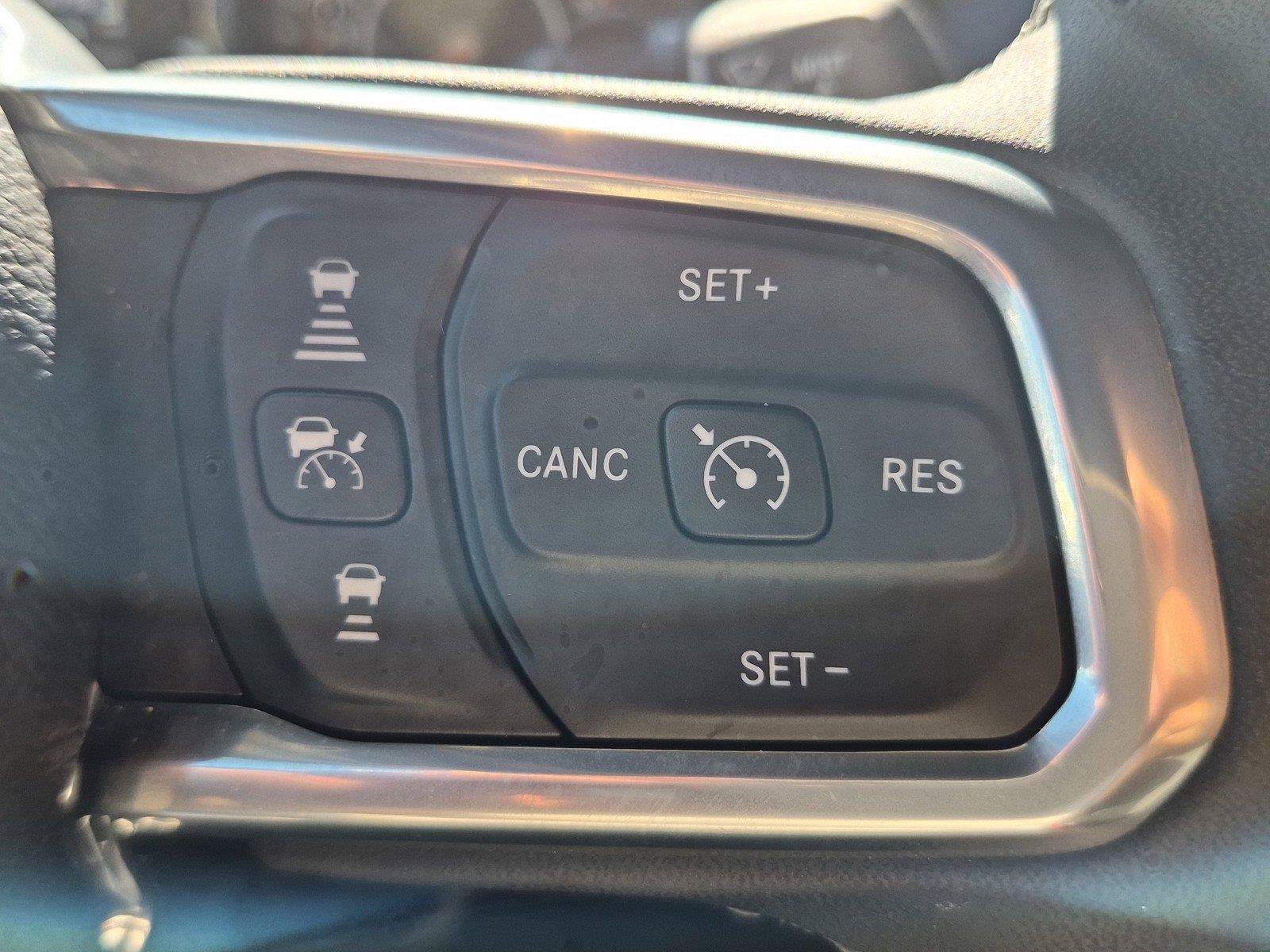 Certified 2026 Jeep Wrangler Unlimited Sahara AWD/4WD image 24
