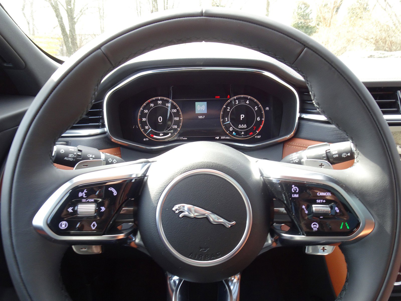 New 2025 Jaguar F-PACE R-Dynamic S image 25