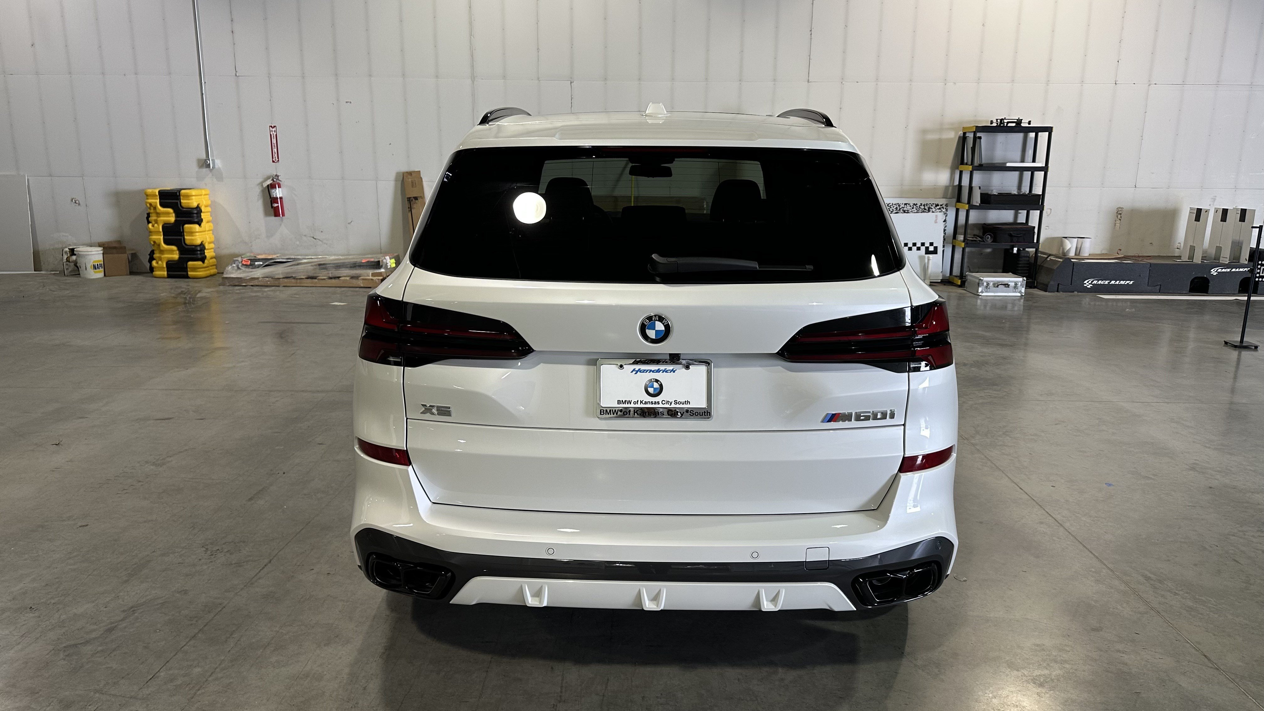 New 2026 BMW X5 M60i AWD/4WD image 9