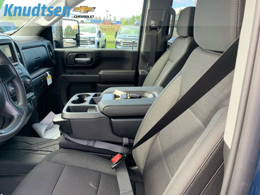 New 2026 Chevrolet Silverado 2500 Custom w/ Custom Value Package AWD/4WD image 19