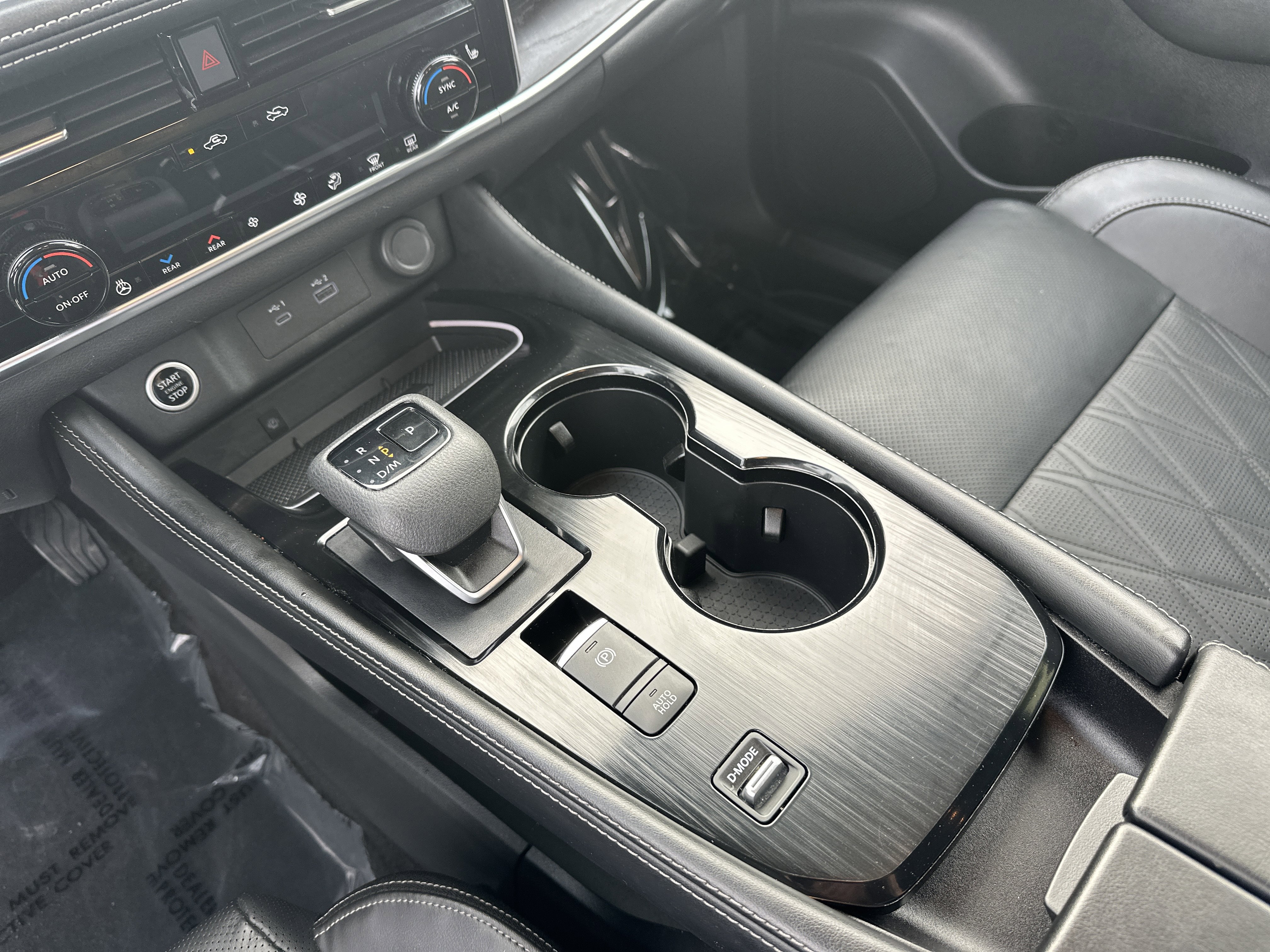 Used 2023 Nissan Rogue Platinum w/ Platinum Premium Package image 26