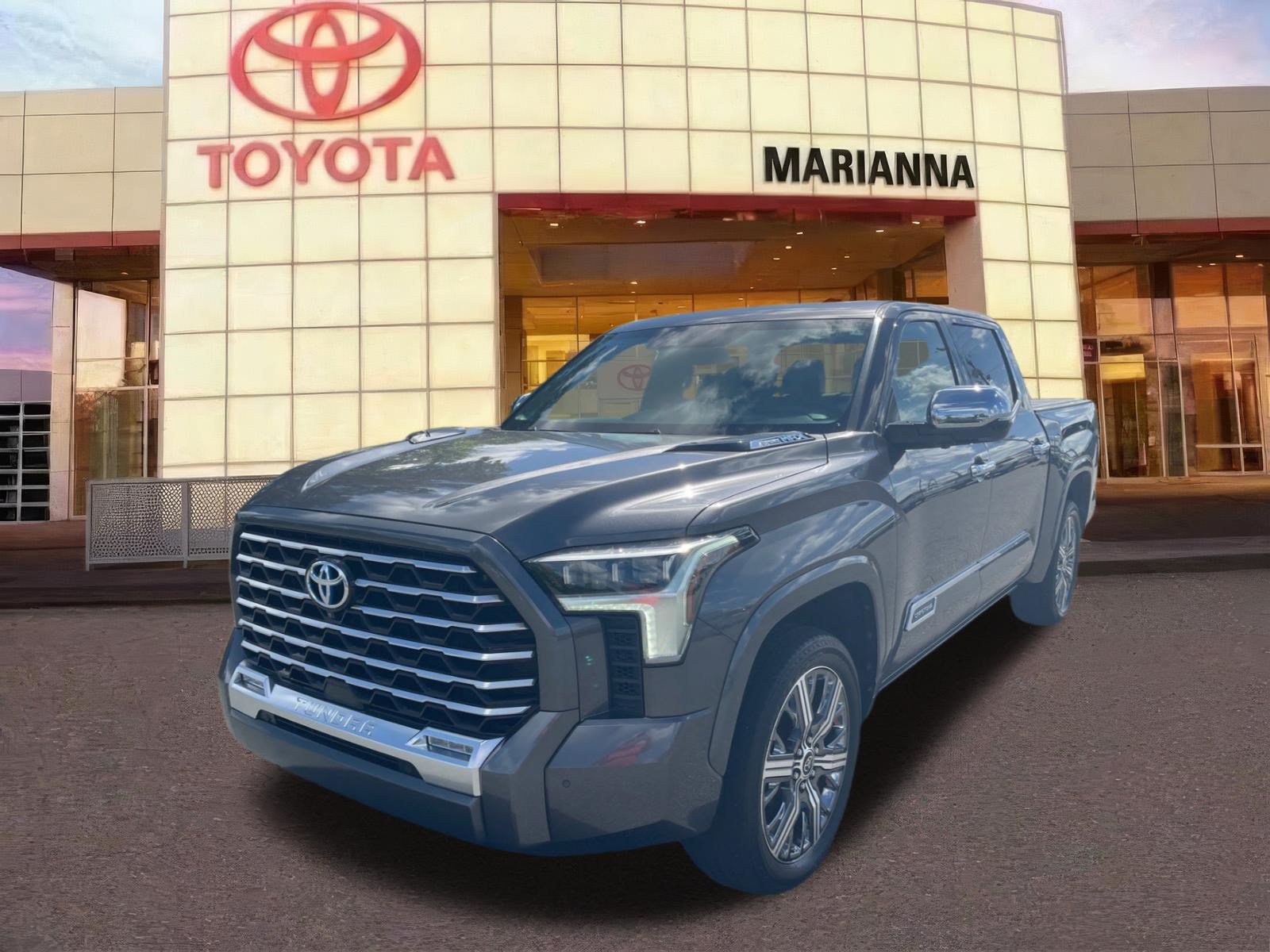 Used 2022 Toyota Tundra Capstone AWD/4WD image 3