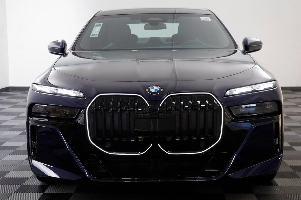 New 2026 BMW 760i xDrive w/ Executive Package AWD/4WD image 24