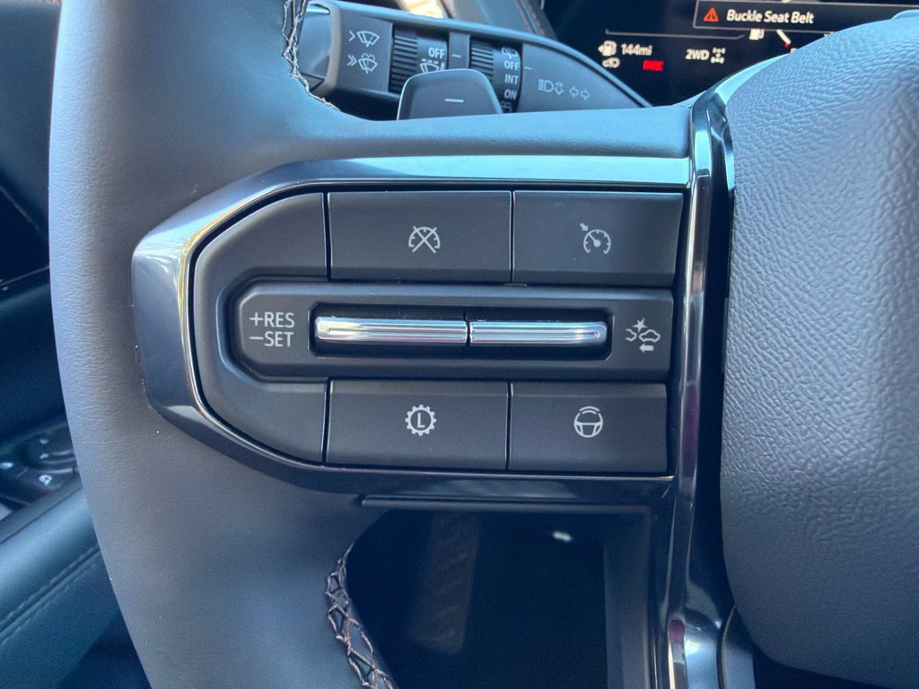 New 2026 GMC Yukon AT4 w/ AT4 Premium Plus Package AWD/4WD image 28