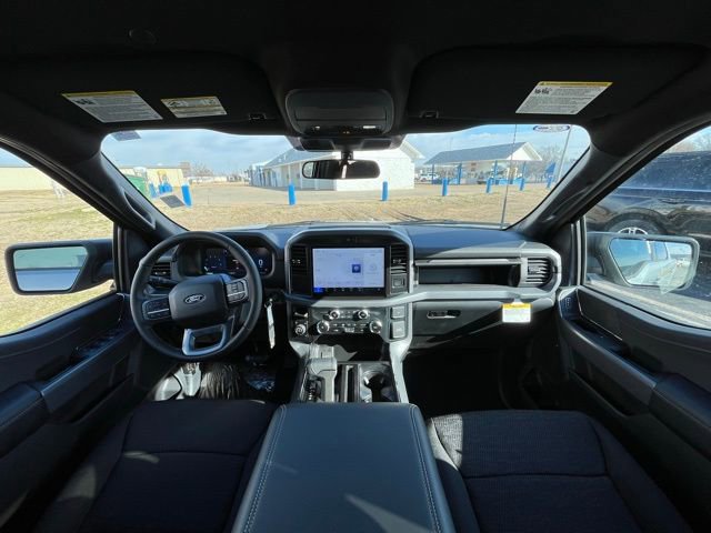 New 2026 Ford F150 XLT w/ XLT Black Appearance Package image 10