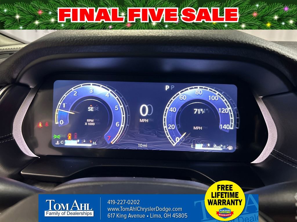 New 2025 Jeep Grand Cherokee L Laredo image 14