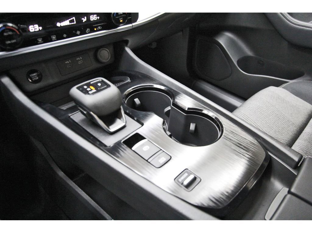 New 2026 Nissan Rogue SV FWD image 22