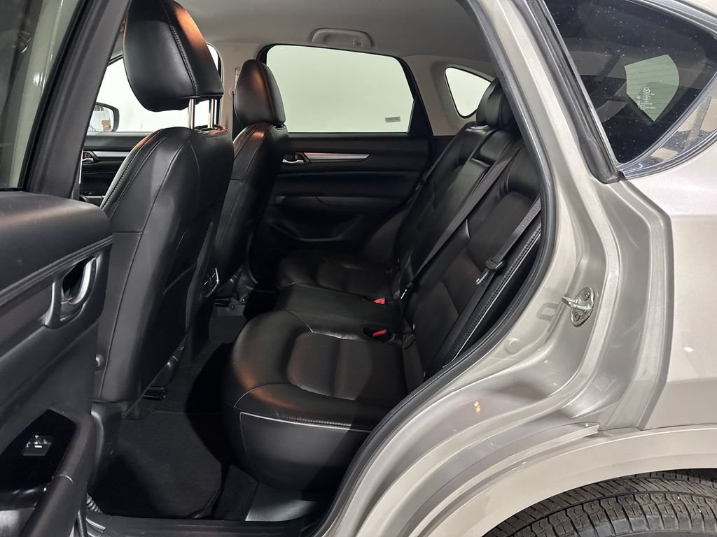 Used 2025 MAZDA CX-5 AWD 2.5 S w/ Select Package image 19
