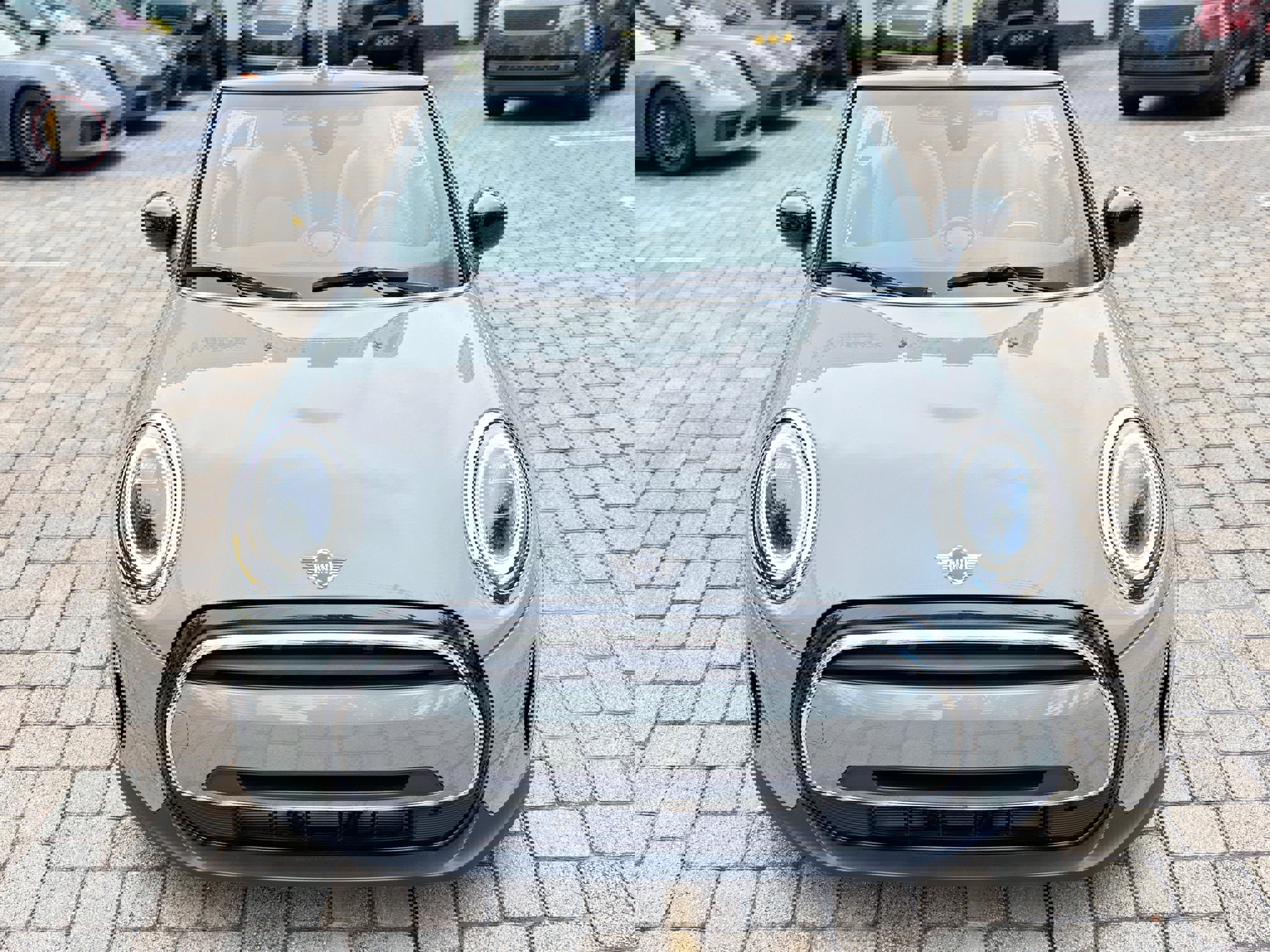 Used 2023 MINI Cooper Convertible image 4