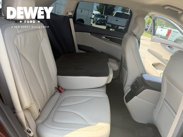 Used 2016 Lincoln MKX Select w/ Select Plus Package FWD image 33