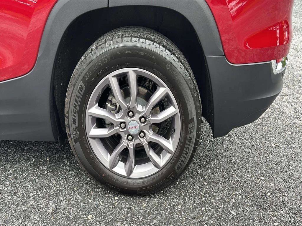 Used 2023 GMC Terrain SLT w/ Infotainment Package II image 23