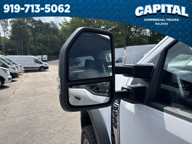 New 2025 Ford F550 4x4 Crew Cab Super Duty image 12