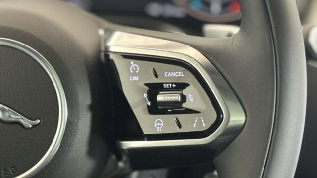 New 2026 Jaguar F-PACE R-Dynamic S AWD/4WD image 19