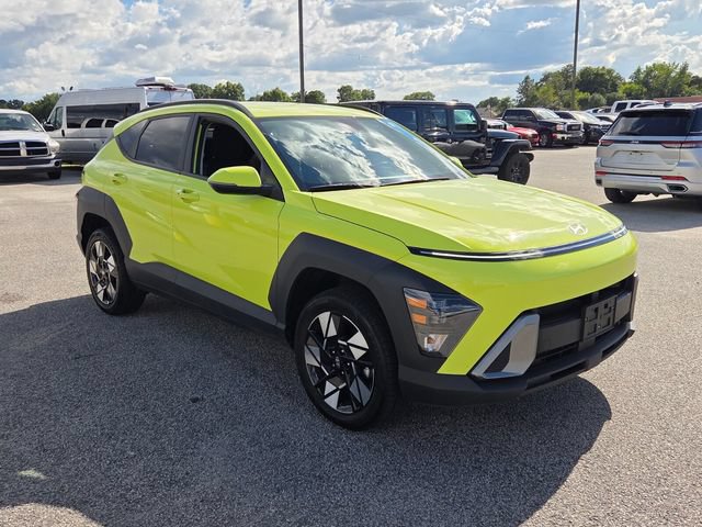 Used 2024 Hyundai Kona SEL AWD/4WD image 1