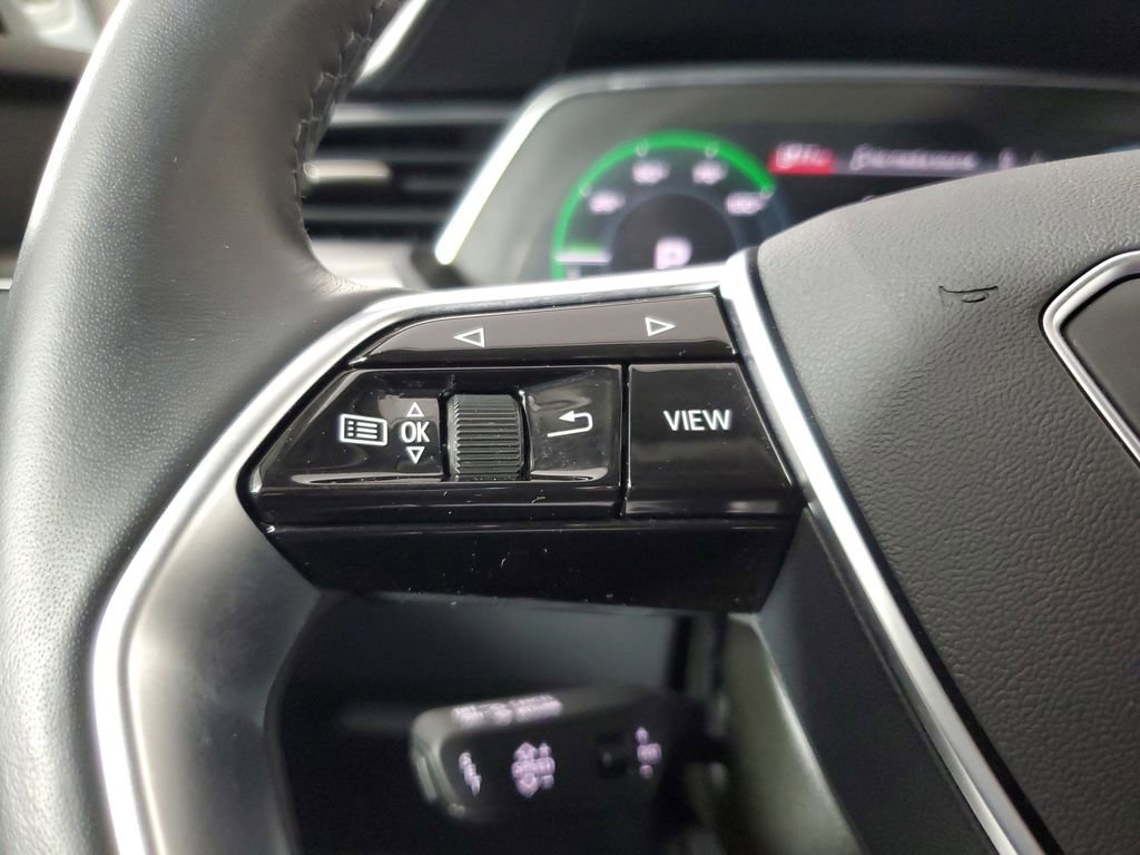 Certified 2023 Audi e-tron Premium Plus w/ Premium Plus Package image 26