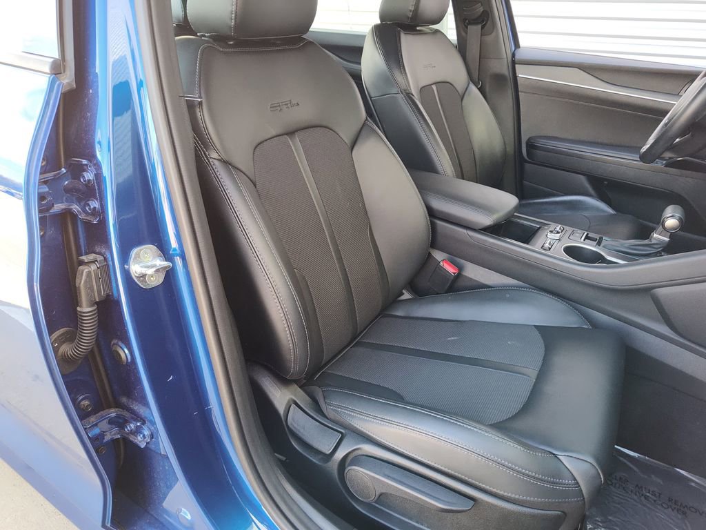 Used 2023 Kia K5 GT-Line image 31