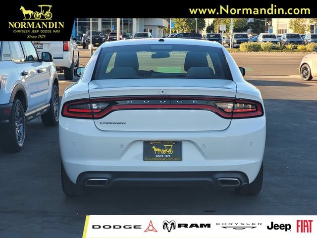 Used 2019 Dodge Charger SXT RWD image 4