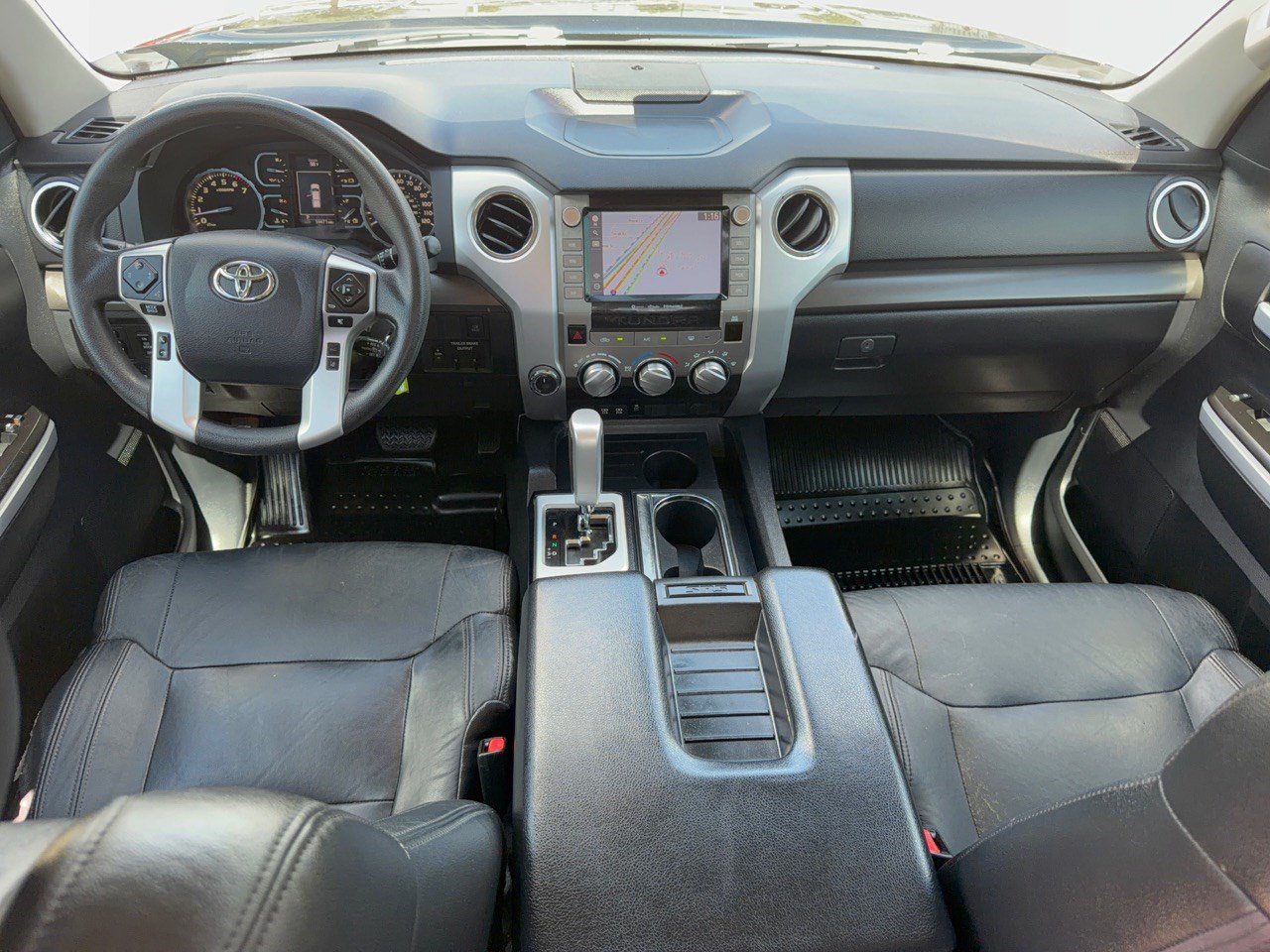 Used 2020 Toyota Tundra SR5 w/ SR5 Upgrade Package AWD/4WD image 17