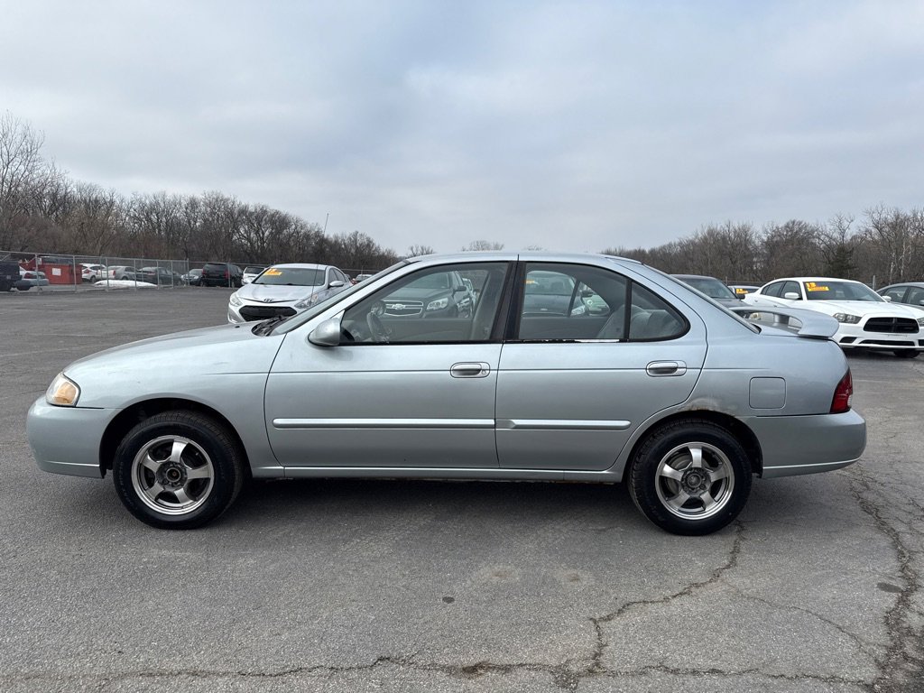 Used 2002 Nissan Sentra GXE image 1