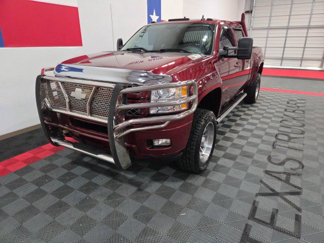 Used 2013 Chevrolet Silverado 2500 LTZ w/ LTZ Plus Package image 4