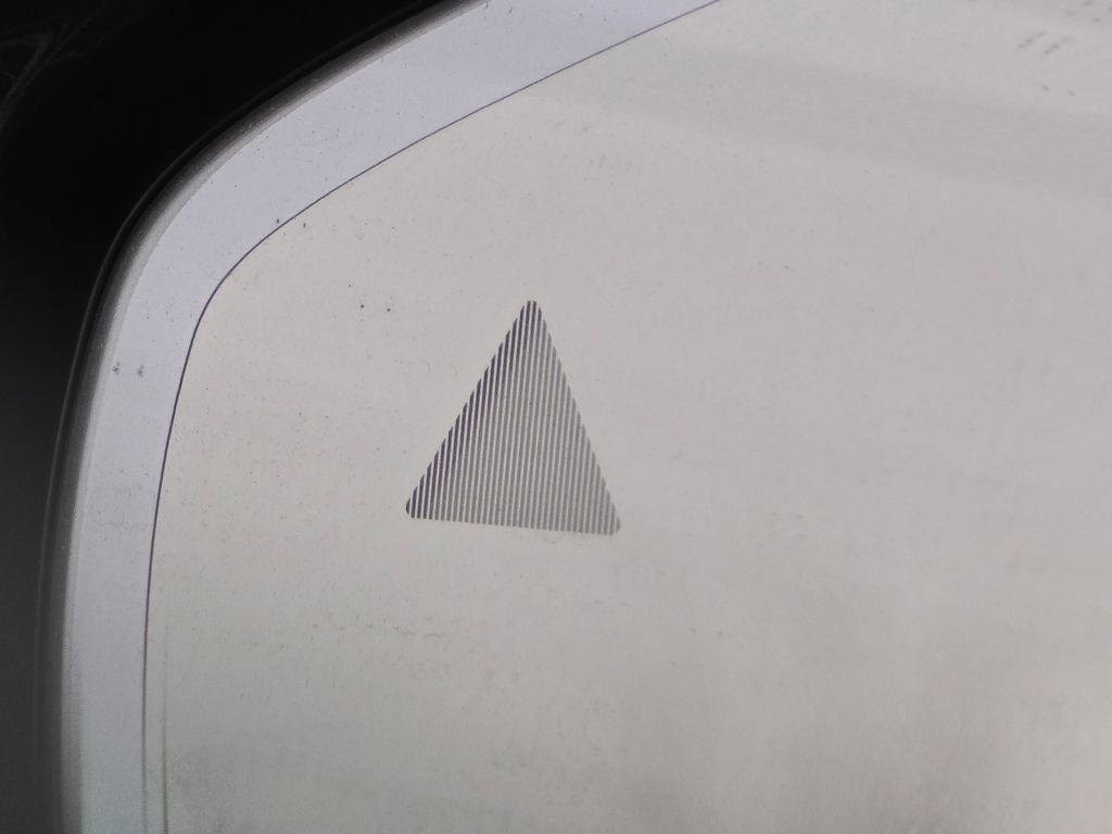 Used 2019 Chrysler Pacifica Limited w/ Tire & Wheel Group image 7