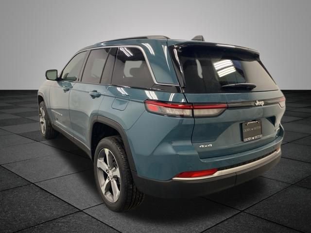 New 2026 Jeep Grand Cherokee Limited AWD/4WD image 4
