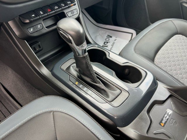 Used 2022 Chevrolet Colorado Z71 w/ Z71 Midnight Edition image 14