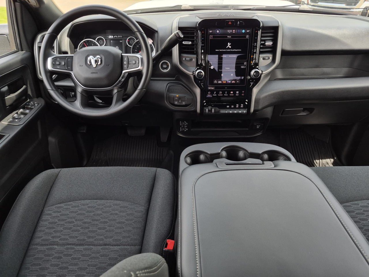 Used 2026 RAM 2500 Tradesman AWD/4WD image 15