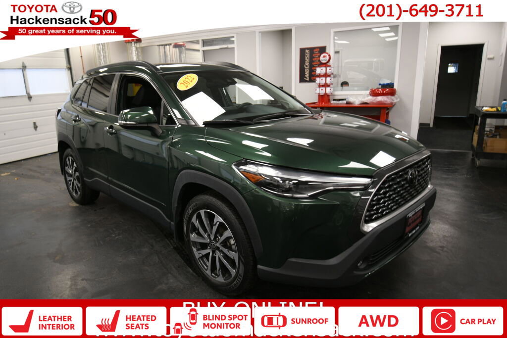 Used 2022 Toyota Corolla Cross XLE