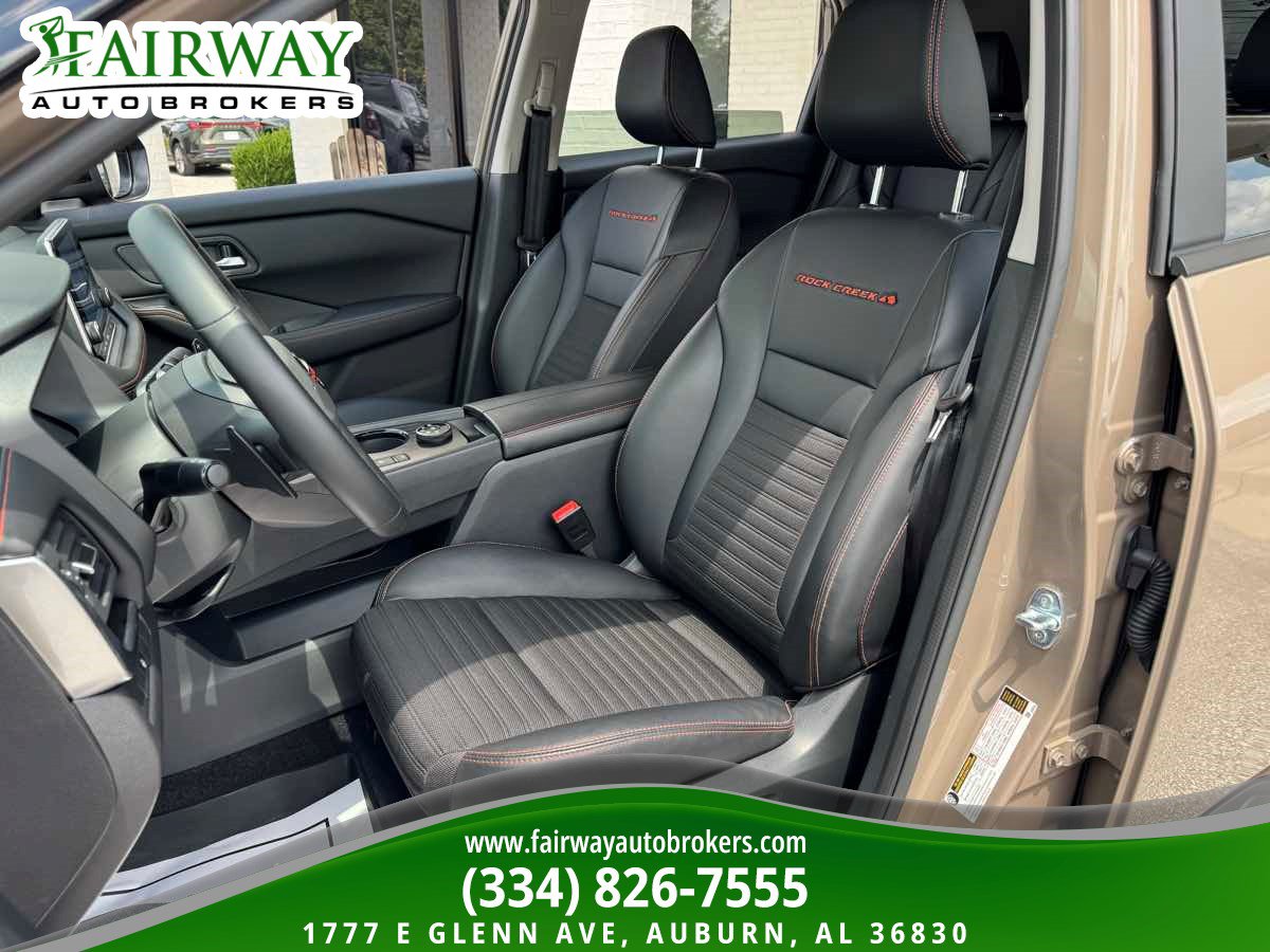 Used 2025 Nissan Rogue SV w/ Rock Creek Premium Package AWD/4WD image 9