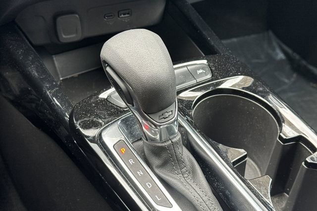 Used 2026 Chevrolet Trax LT image 32