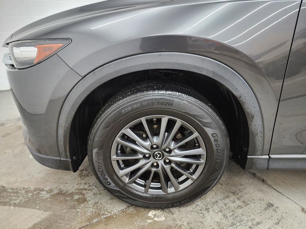 Used 2019 MAZDA CX-5 Touring image 40