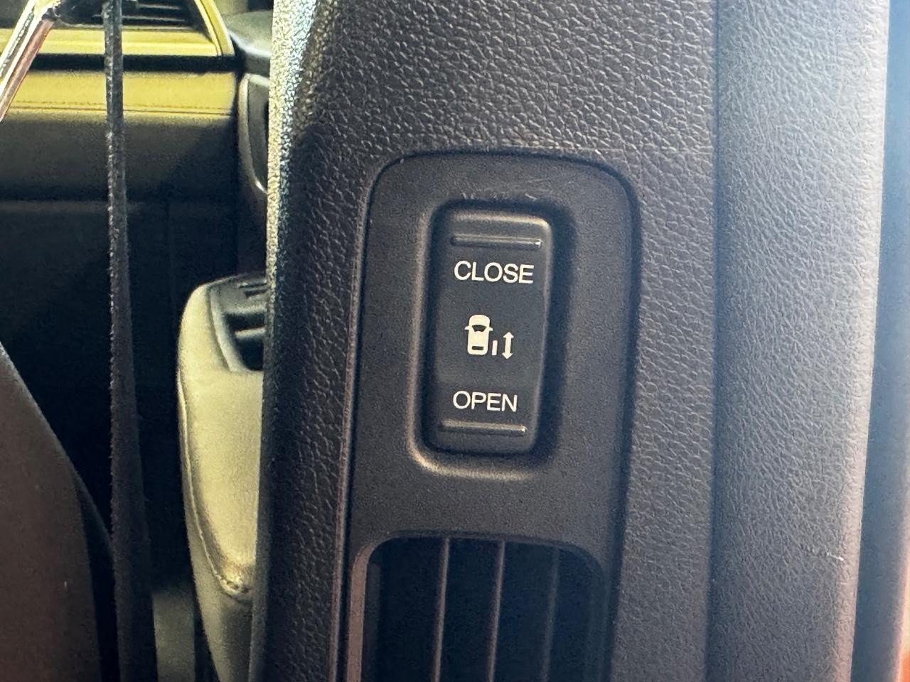 Used 2021 Honda Odyssey EX-L image 13