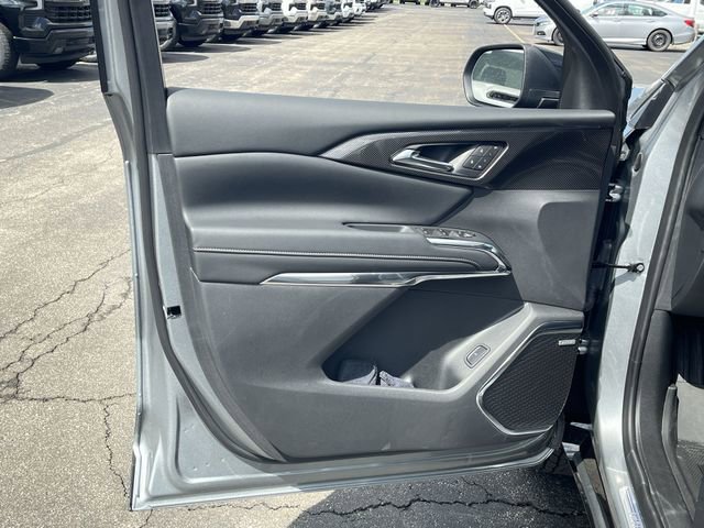 Used 2025 Chevrolet Traverse High Country w/ LPO, Floor Liner Package image 23