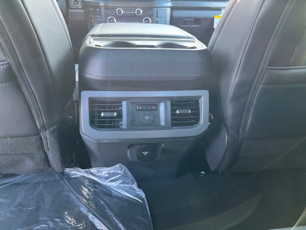 New 2026 Ford F350 Lariat w/ Black Appearance Package AWD/4WD image 12
